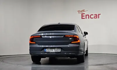 Volvo S90 2021, 71705 км, за 23125.2 USD