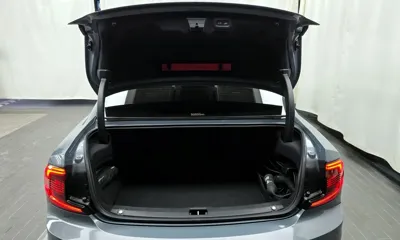 Volvo S90 2021, 71705 км, за 23125.2 USD - фото 20