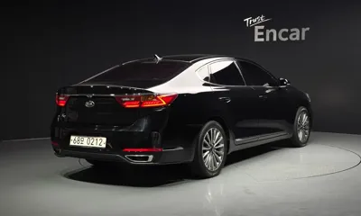 Kia K7 2016, 192725 км, за 4916.63 USD