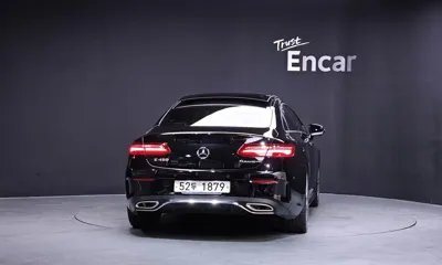 Mercedes-Benz E-Class 2019, 88283 км, за 19493.67 USD