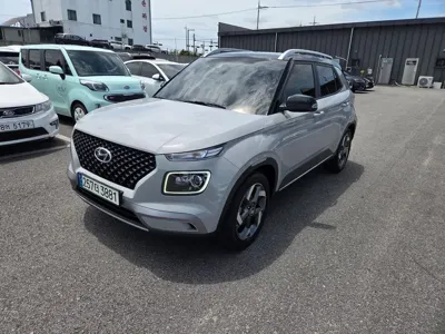Hyundai Venue 2022, 24897 км, за 14966.52 USD