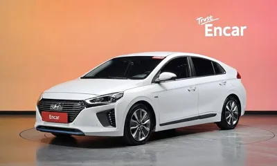 Hyundai Ioniq · 2016 год