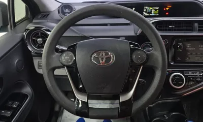 Toyota Prius 2019, 71817 км, за 8139.69 USD - фото 14