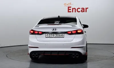 Hyundai Avante 2018, 91184 км, за 6180.07 USD