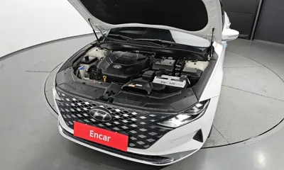 Hyundai Grandeur 2020, 119725 км, за 11049.73 USD - фото 6