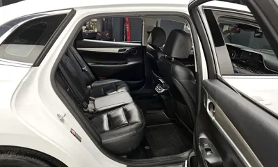 Hyundai Grandeur 2020, 119725 км, за 11049.73 USD - фото 11