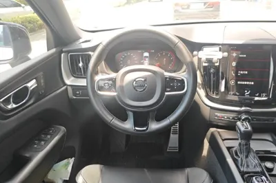 Volvo XC60 2021, 71000 км, за 21457 USD - фото 7