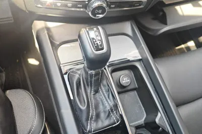 Volvo XC60 2021, 71000 км, за 21457 USD - фото 11
