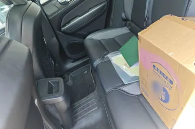 Volvo XC60 2021, 71000 км, за 21457 USD - фото 14