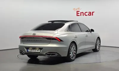 Hyundai Grandeur 2022, 45317 км, за 16742.68 USD