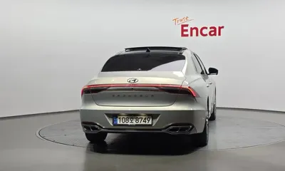 Hyundai Grandeur 2022, 45317 км, за 16742.68 USD
