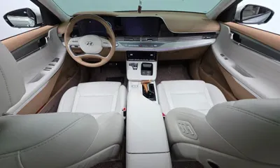Hyundai Grandeur 2022, 45317 км, за 16742.68 USD - фото 7