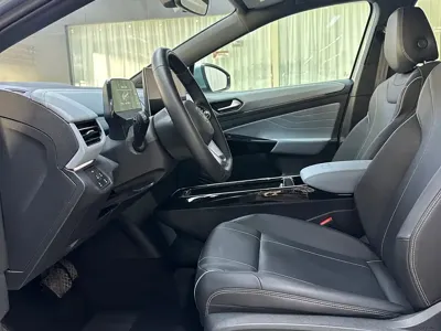 Volkswagen ID.4 X 2024, 11000 км, за 13545.93 USD - фото 6