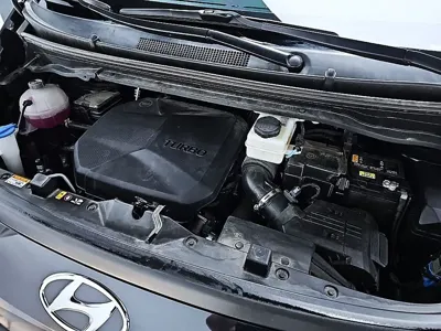 Hyundai Staria 2023, 54760 км, за 13981.88 USD