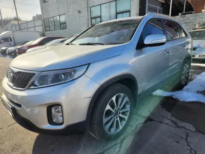 Kia Sorento 2014, 166700 км, за 4923.2 USD