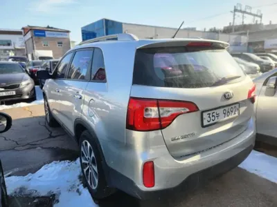 Kia Sorento 2014, 166700 км, за 4923.2 USD