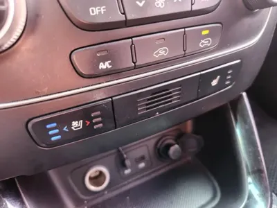 Kia Sorento 2014, 166700 км, за 4879.01 USD - фото 18