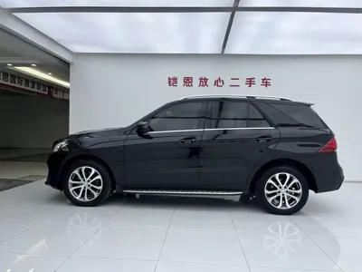 Mercedes-Benz 奔驰GLE(进口) 2017, 115000 км, за 23362.82 USD