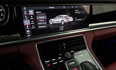 Porsche Panamera 2020, 103354 км, за 53973.47 USD - фото 16