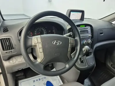 Hyundai Starex 2016, 164816 км, за 5054.48 USD - фото 9