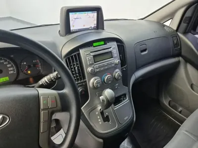 Hyundai Starex 2016, 164816 км, за 5054.48 USD - фото 10