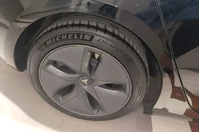 Tesla Model 3 2020, 80399 км, за 17858 USD - фото 11