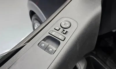 Hyundai Staria 2023, 57828 км, за 16612.39 USD - фото 28