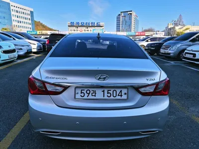 Hyundai Sonata 2011, 124269 км, за 2297.49 USD - фото 8