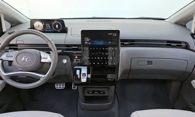 Hyundai Staria 2023, 40655 км, за 23112.56 USD - фото 7