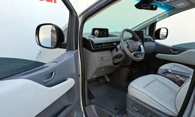 Hyundai Staria 2023, 40655 км, за 23112.56 USD - фото 11