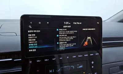 Hyundai Staria 2023, 40655 км, за 23112.56 USD - фото 16