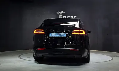 Tesla Model X 2023, 54094 км, за 90228.06 USD