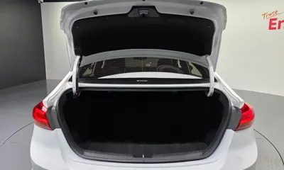 Hyundai Avante 2018, 130380 км, за 6449.51 USD - фото 31
