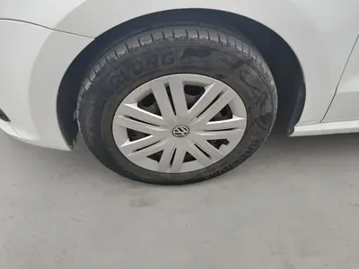 Volkswagen Polo 2017, 88800 км, за 3134.14 USD - фото 23