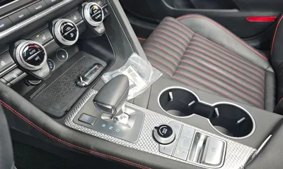 Genesis G70 2023, 22402 км, за 21737.69 USD - фото 9