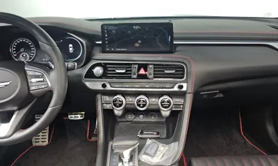 Genesis G70 2023, 22402 км, за 21737.69 USD - фото 14
