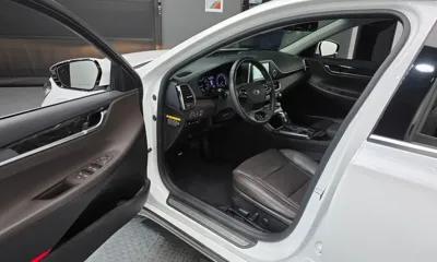 Hyundai Grandeur 2019, 79338 км, за 21682.3 USD - фото 10