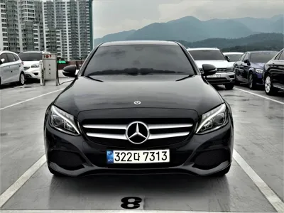 Mercedes-Benz C-Class 2018, 67436 км, за 11815.68 USD