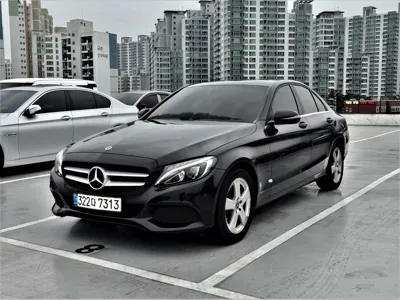 Mercedes-Benz C-Class 2018, 67436 км, за 11815.68 USD