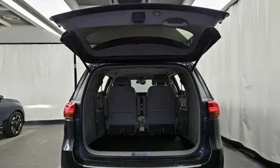 Kia Canival 2017, 124881 км, за 8060.79 USD - фото 20