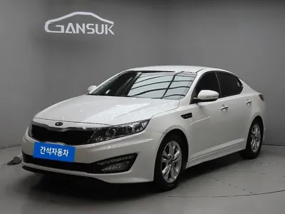 Kia K5 · 2011 год