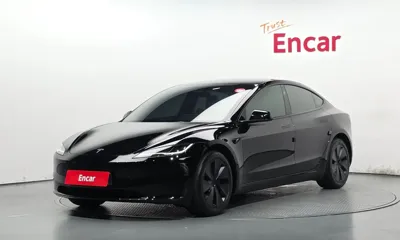 Tesla Model 3 · 2024 год