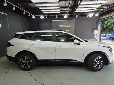 Kia Sportage 2022, 66111 км, за 18396.93 USD