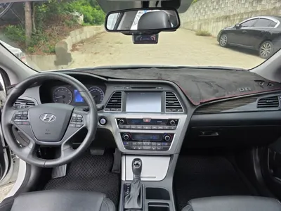 Hyundai Sonata 2015, 136640 км, за 7025.77 USD - фото 7