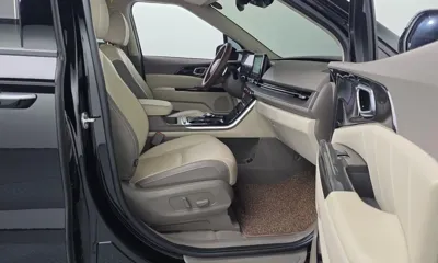 Kia Canival 2023, 69844 км, за 21859 USD - фото 11