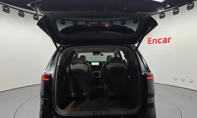 Kia Canival 2023, 69844 км, за 21859 USD - фото 20