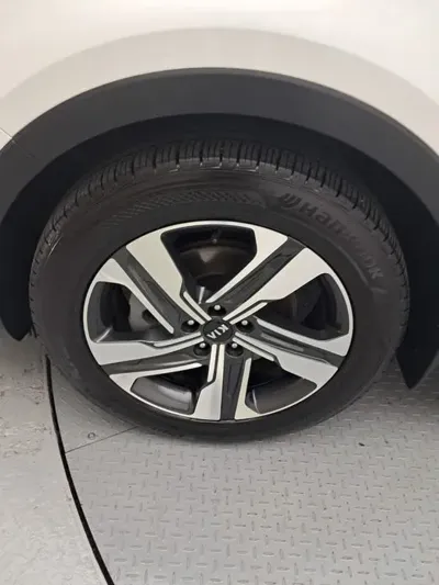 Kia Sorento 2021, 68671 км, за 20195.45 USD