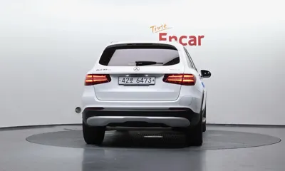 Mercedes-Benz GLC-Class 2019, 65831 км, за 18786.97 USD