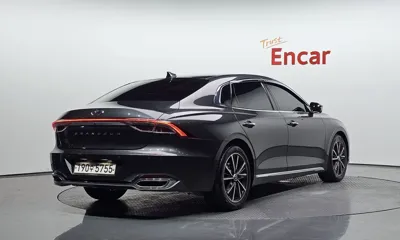 Hyundai Grandeur 2020, 186755 км, за 9946.04 USD
