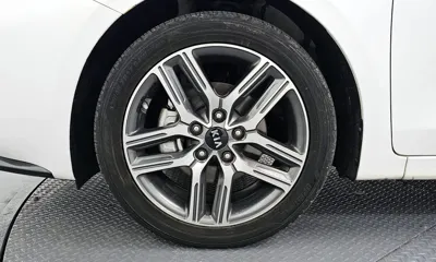 Kia K3 2021, 52597 км, за 10439.38 USD